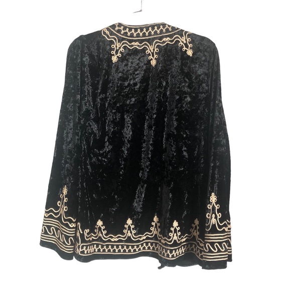 Gimmicks velvet open front embroidered black/gold top. Sz Small - Picture 3 of 6